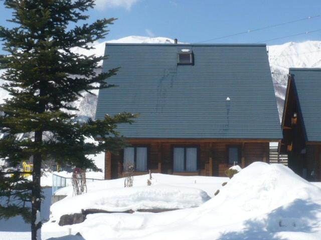 Holiday home Happo Log Hakuba